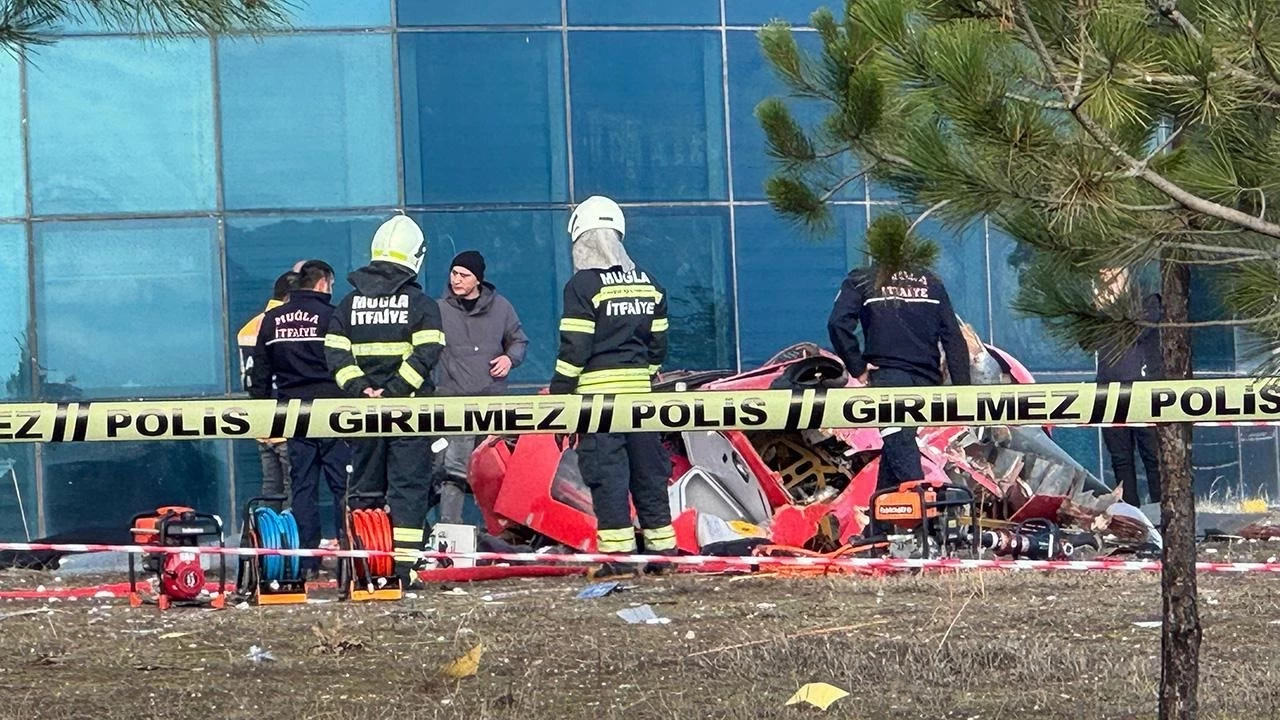 Muğla'dan acı haber! Şehir hastanesine çarpan ambulans helikopter düştü: 4 kişi öldü