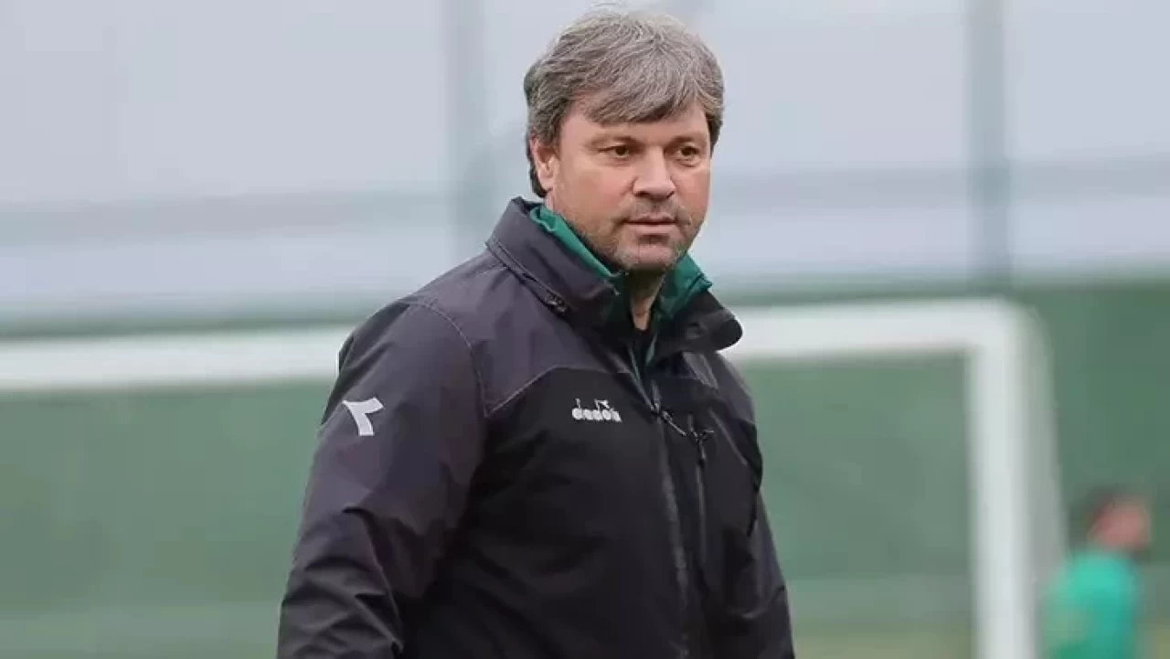 Kocaelispor'da Ertuğrul Sağlam ile yollar ayrıldı! Kocaelispor yönetiminden açıklama