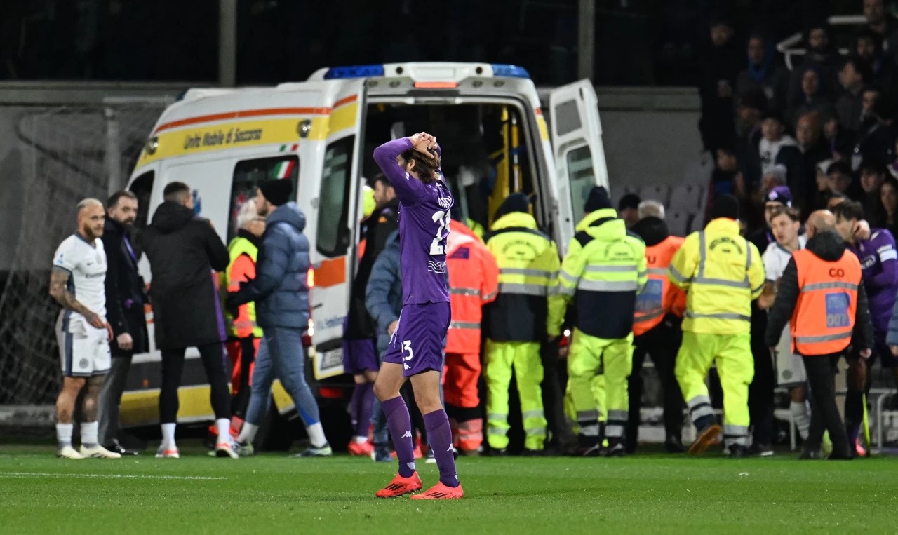 İlk açıklama geldi! Edoardo Bove yere yığıldı: Fiorentina-Inter maçı yarıda kaldı