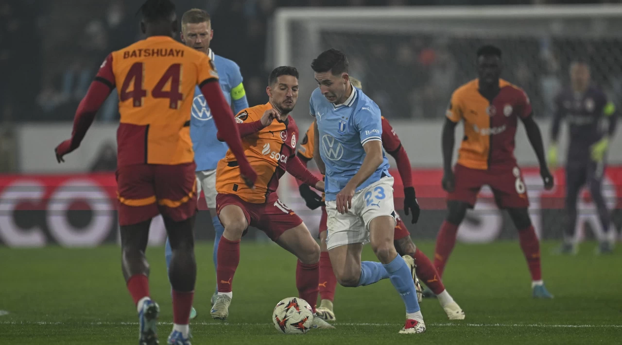 UEFA Avrupa Ligi'nde Galatasaray Malmö deplasmanında berabere kaldı | Malmö Galatasaray maçı golleri