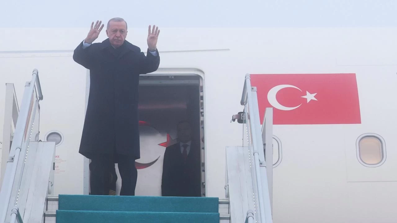 Cumhurbaşkanı Erdoğan, Mısır'da D-8 Zirvesi'ne katılacak