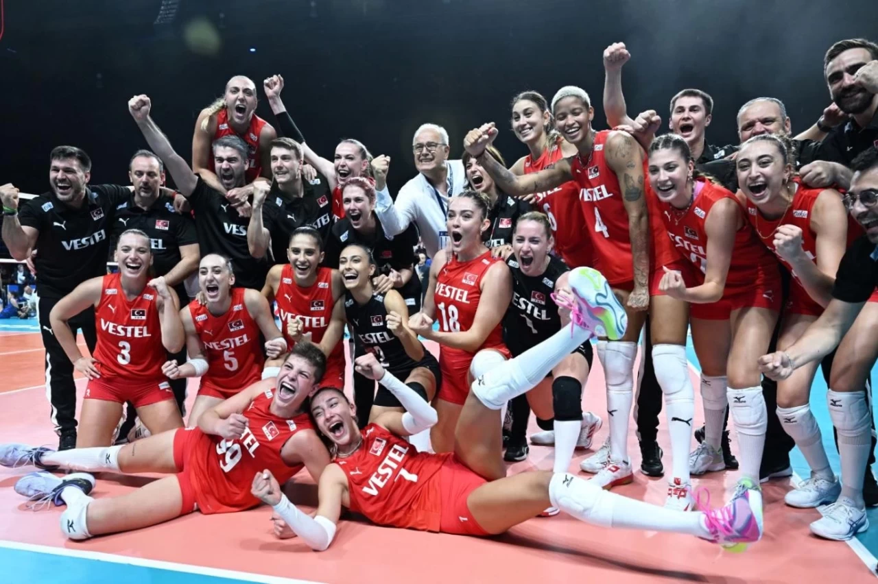 A Milli Erkek ve Kadın Voleybol Takımları'nın 2025 Milletler Ligi grupları açıklandı!