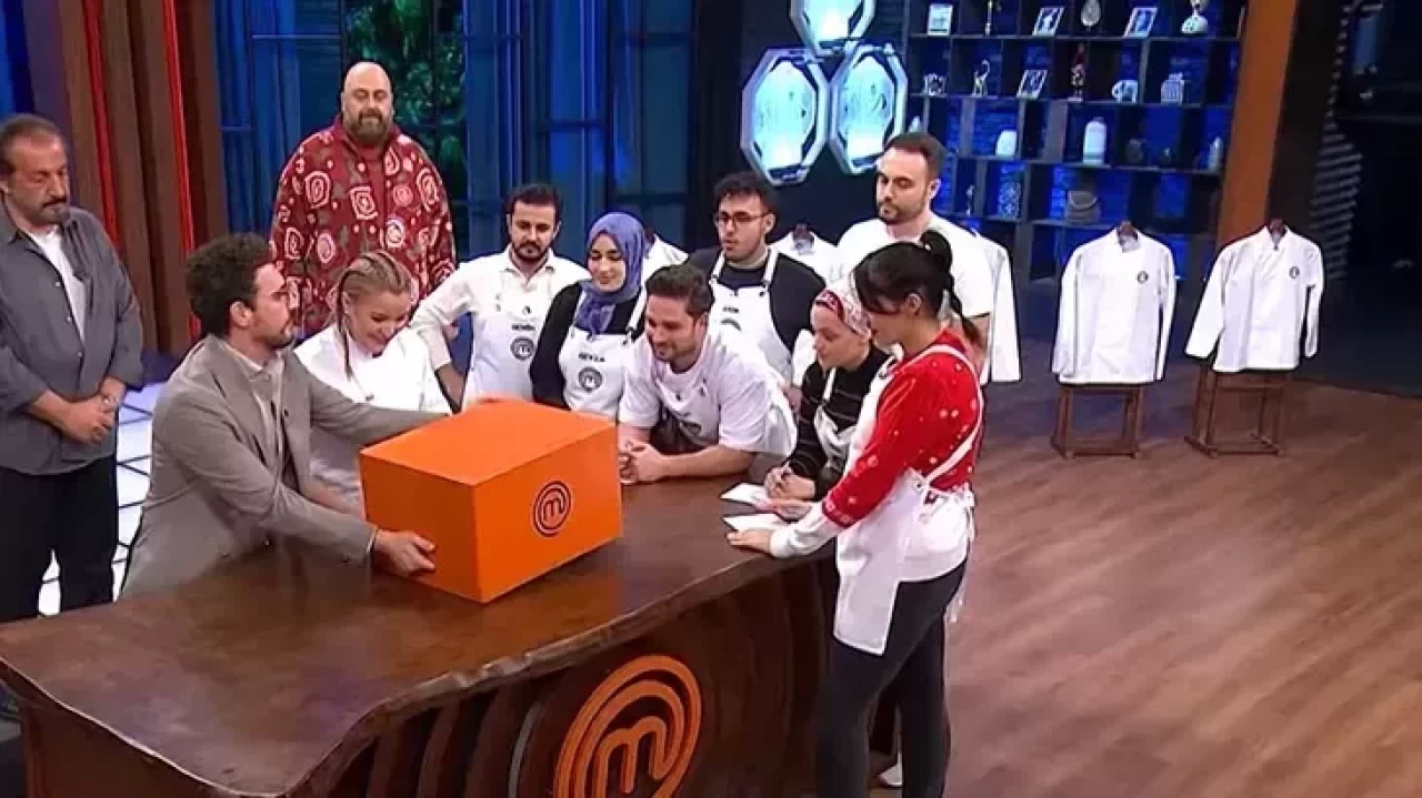 Masterchef Türkiye'de Veda Eden Yarışmacı Belli Oldu! Şirin Elendi, Onur Son 6'ya Kaldı