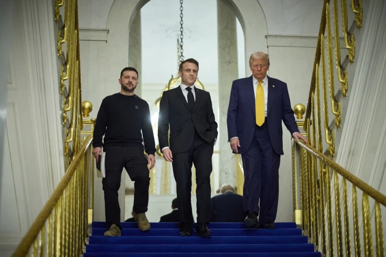 Zelenskiy, Trump ve Macron'dan üçlü zirve