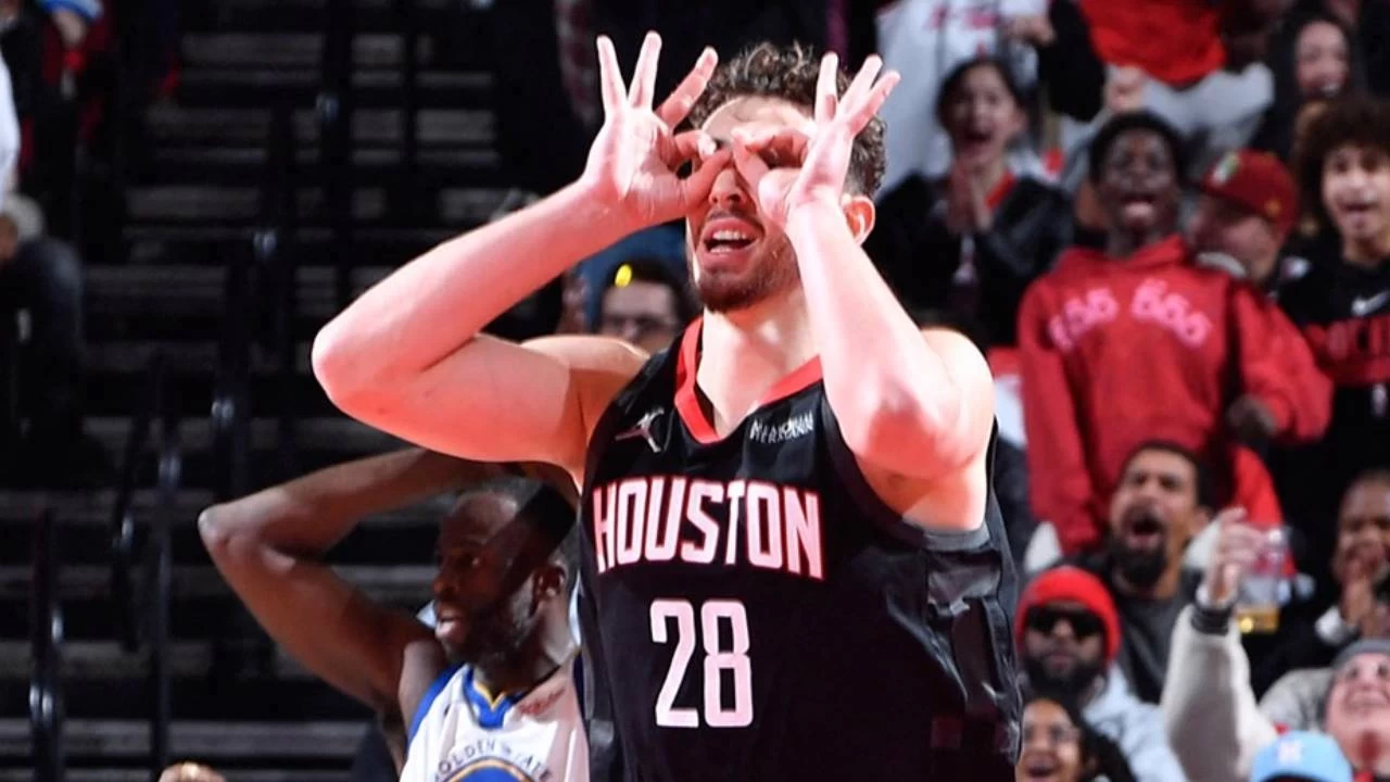 Houston Rockets, Alperen Şengün’ün yıldızlaştığı maçla turladı