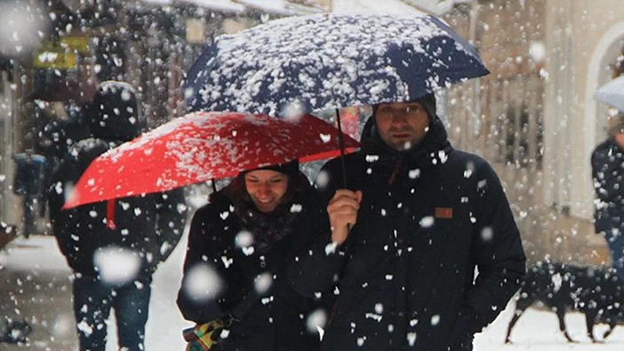 Meteoroloji'den tüm Türkiye'yi ilgilendiren uyarı!  Soğuk ve yağışlı havaya kısa mola