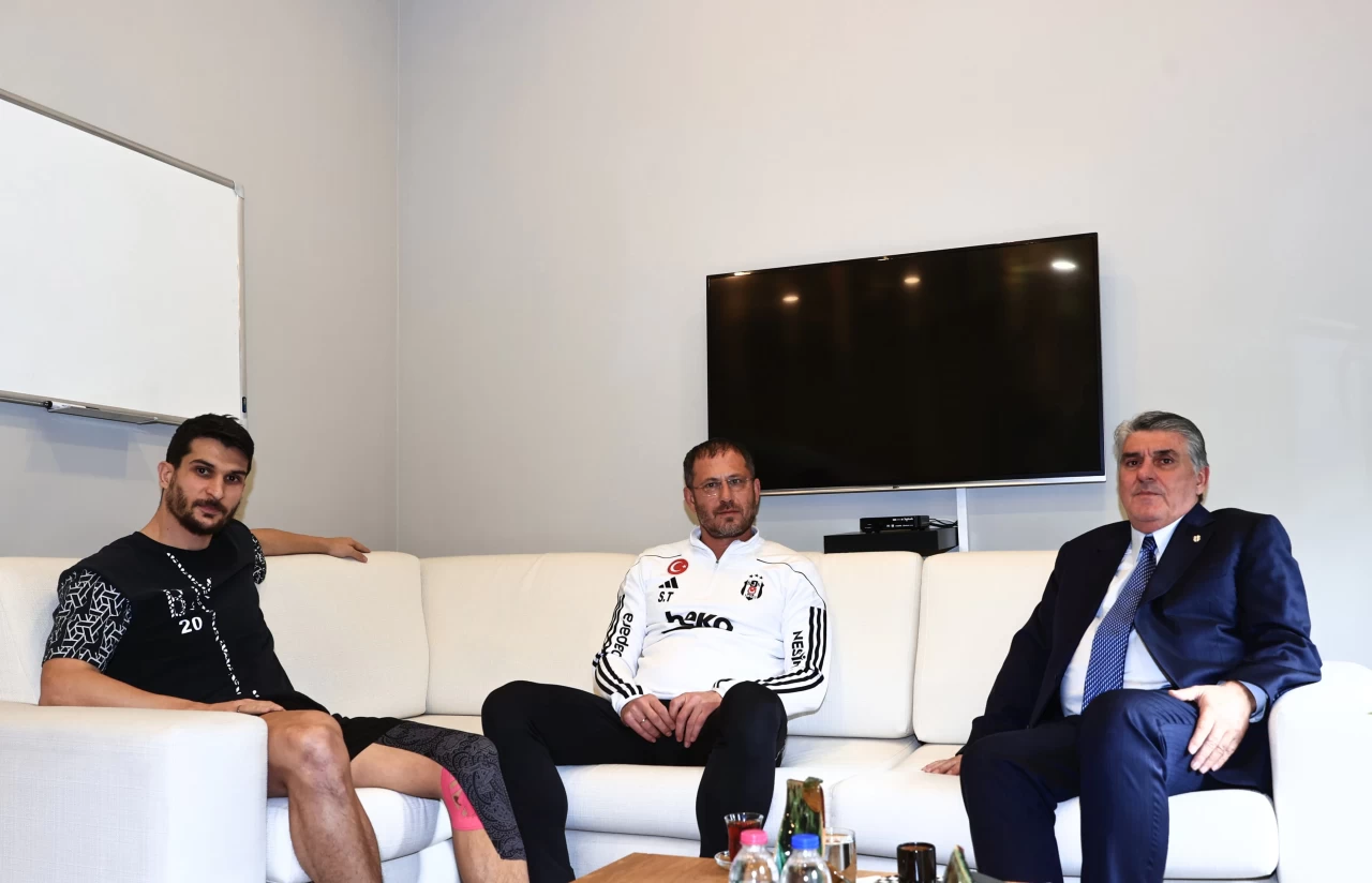 Beşiktaş Başkanı Serdal Adalı, Serdar Topraktepe ve Necip Uysal ile görüştü