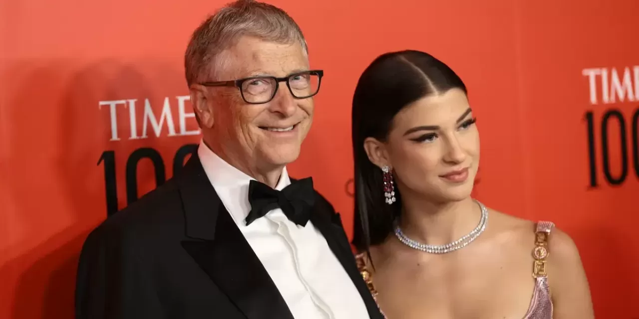 Bill Gates'in kızı Phoebe Gates aşkını ilan etti