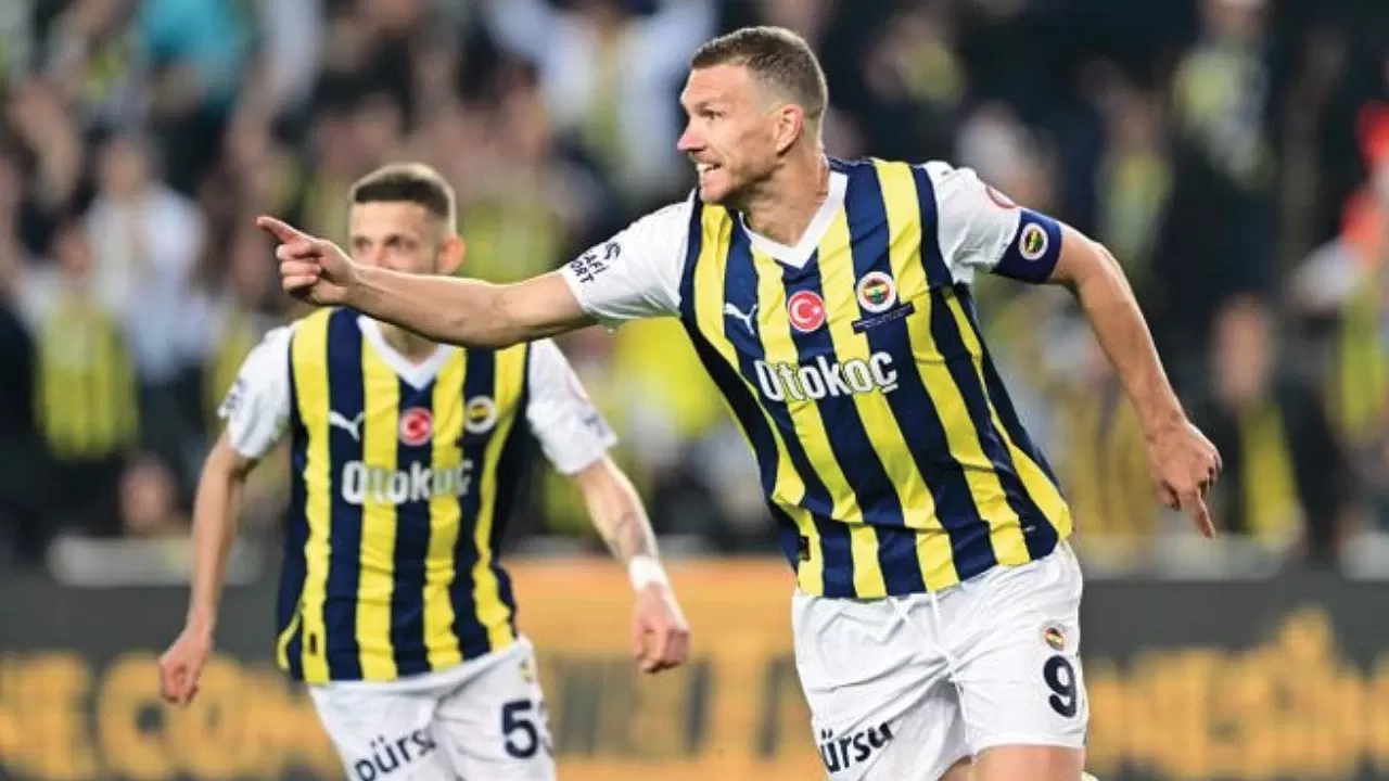 Fenerbahçe'den Dzeko açıklaması: "Kaptanımızı kaybetmek istemiyoruz"