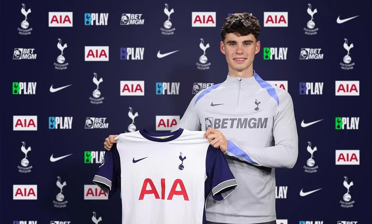 Tottenham, Archie Gray ile anlaştı