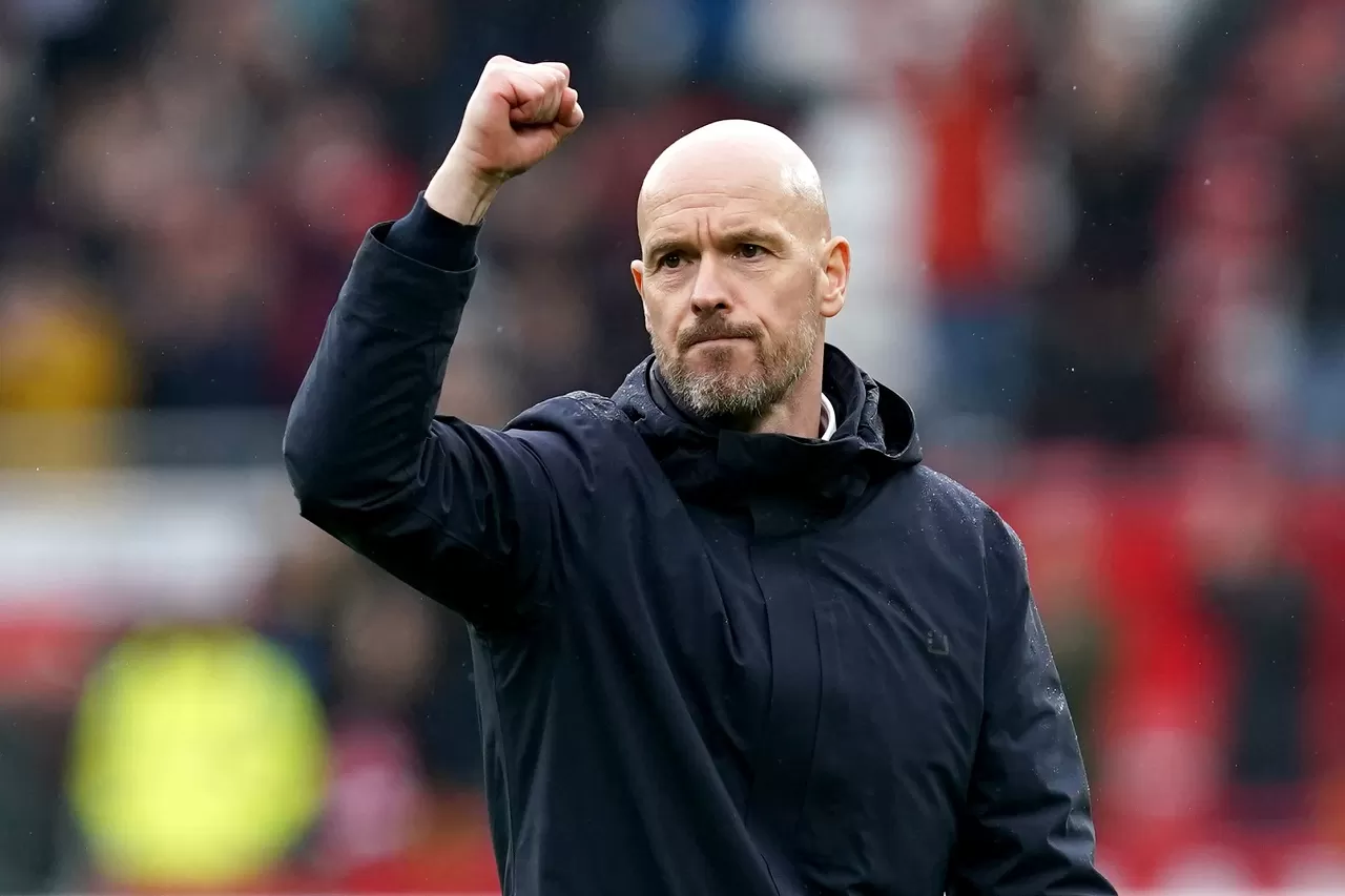 Manchester United, Erik ten Hag ile yeni sözleşme imzaladı