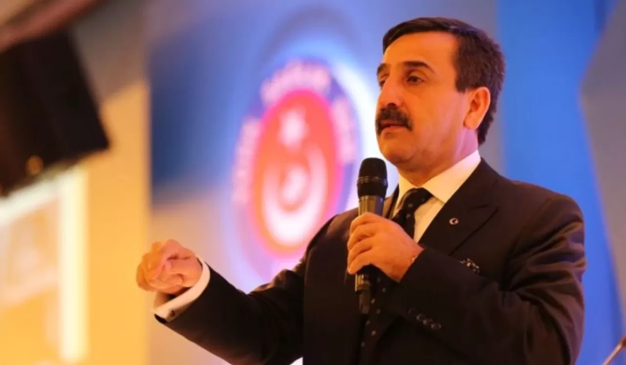 Türkiye Kamu-Sen: "Emeğin üzerindeki vergi yükü hafifletilsin!"