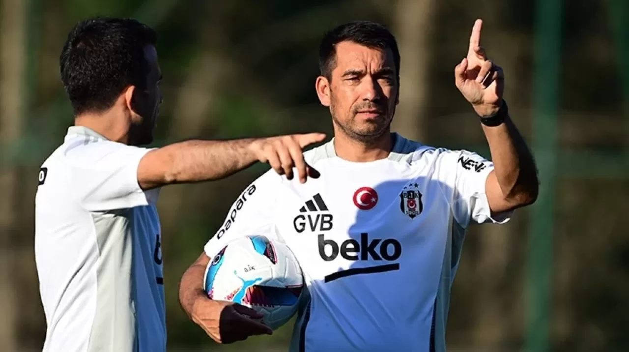 Van Bronckhorst'tan sessiz başlangıç: Beşiktaş-Ümraniyespor maçında gol sesi çıkmadı