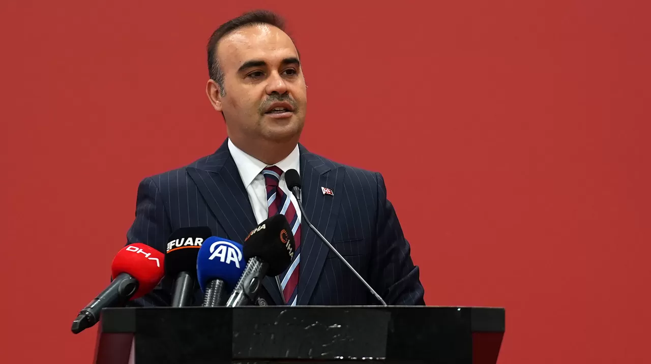 Bakan Kacır'dan "15 Temmuz Demokrasi ve Milli Birlik Günü" mesajı