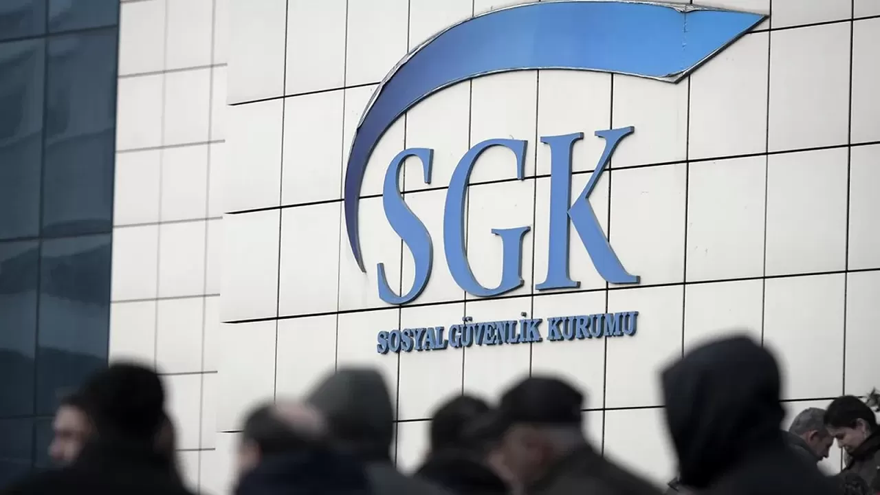 SGK harekete geçti! Binlerce kişinin sigortası iptal...