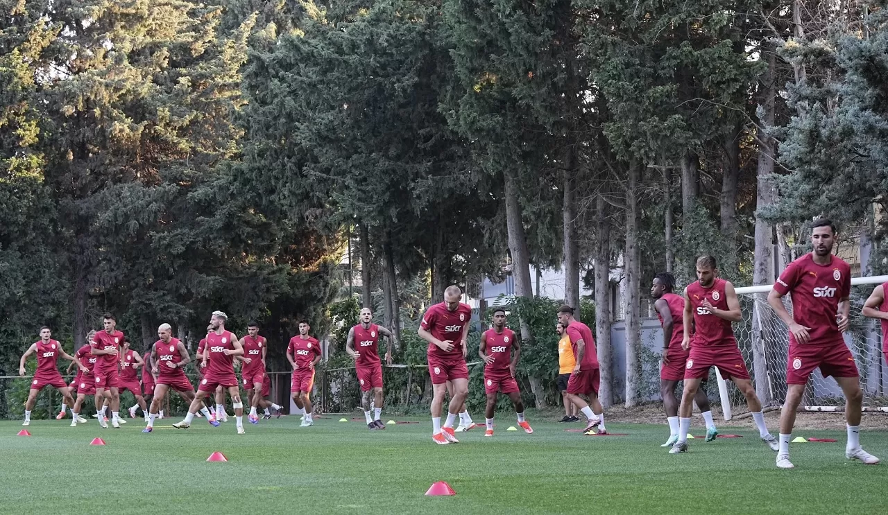 Galatasaray, yeni sezon öncesi çalışmalarına devam ediyor