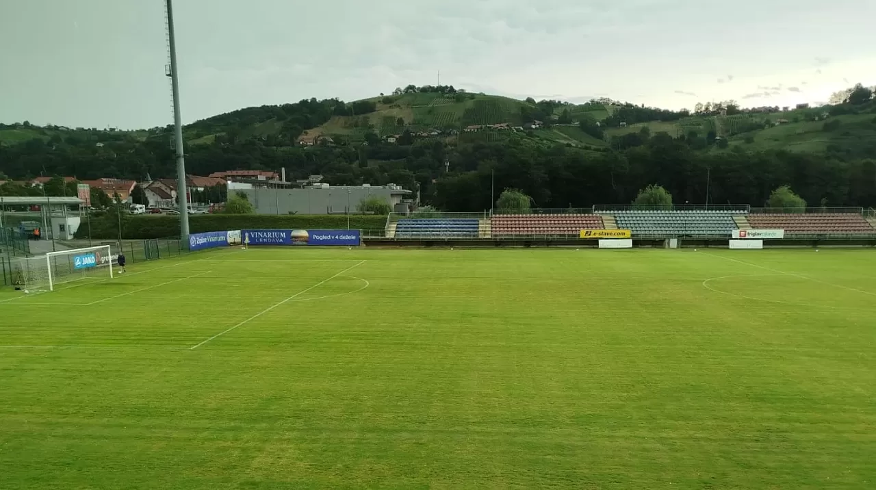 Beşiktaş - Dinamo Zagreb maçı iptal oldu