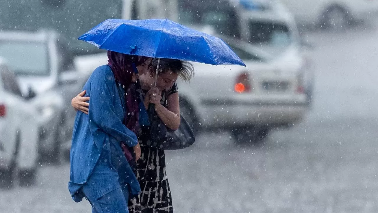 Meteoroloji 4 ili uyardı: Sağanak bekleniyor