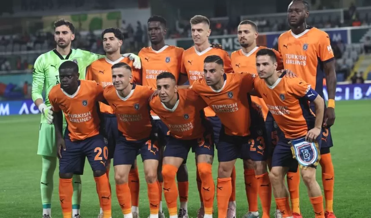 Başakşehir FK, Konferans Ligi play-off turuna yükseldi