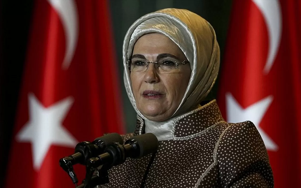 Emine Erdoğan: TBMM'de katiller değil, kahramanlar alkışlandı