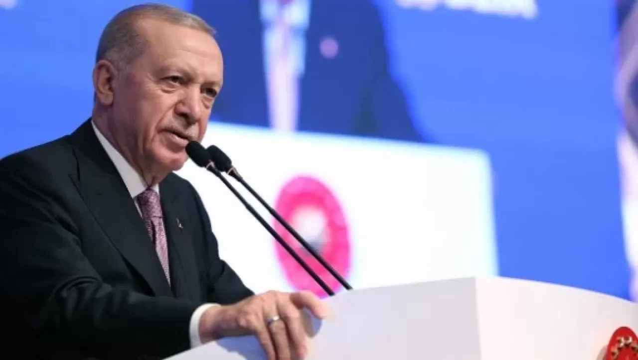 Cumhurbaşkanı Recep Tayyip Erdoğan, Beşiktaş'ı tebrik etti