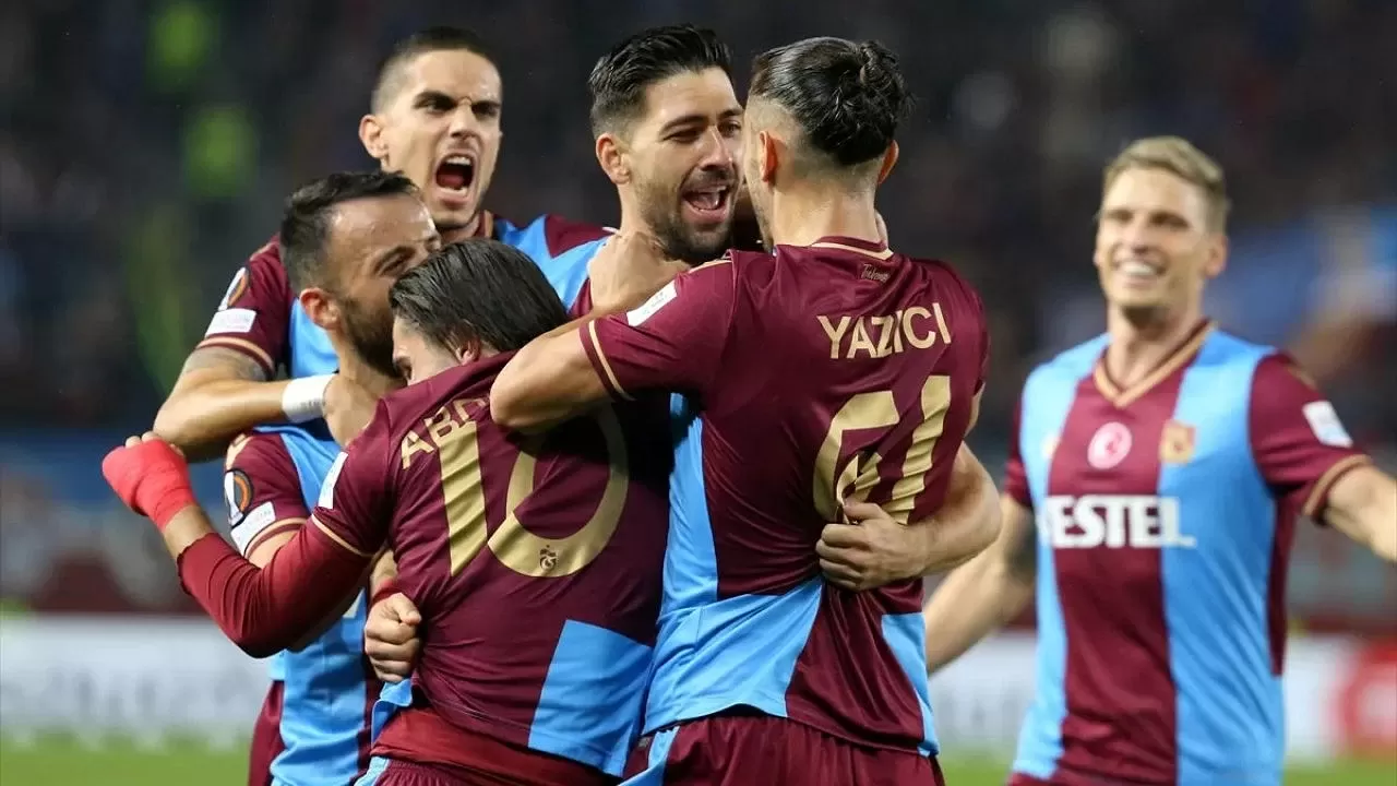 Trabzonspor Avrupa Ligi'nde Rapid Wien'i ağırlıyor: 152. maç heyecanı yaşanıyor!