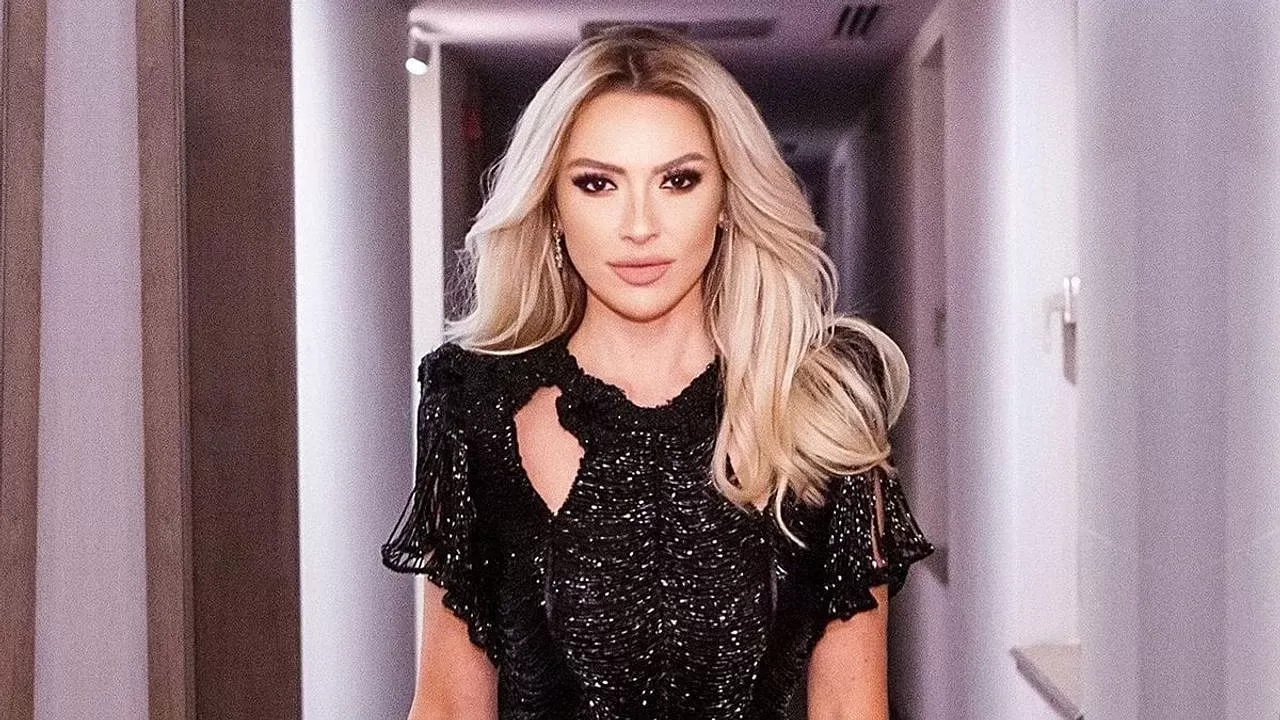 Aşk iddiaları gündeme gelmişti! Hadise'den yanıt gecikmedi