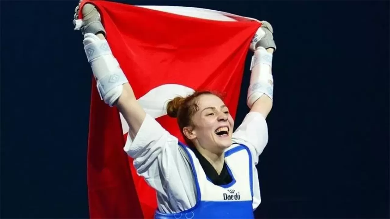 Merve Dinçel Kavurat, bronz madalya için repesaj karşılaşmasına çıkacak