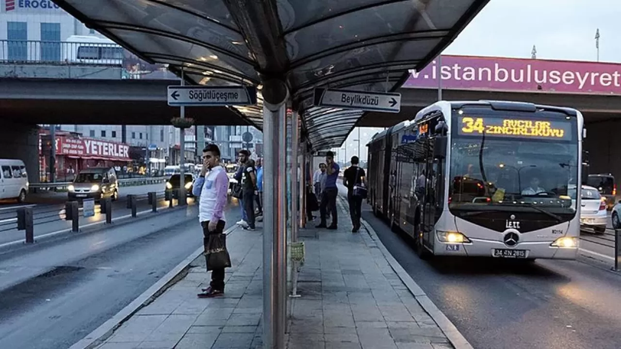 Metrobüs hattında bazı duraklar hizmet veremeyecek