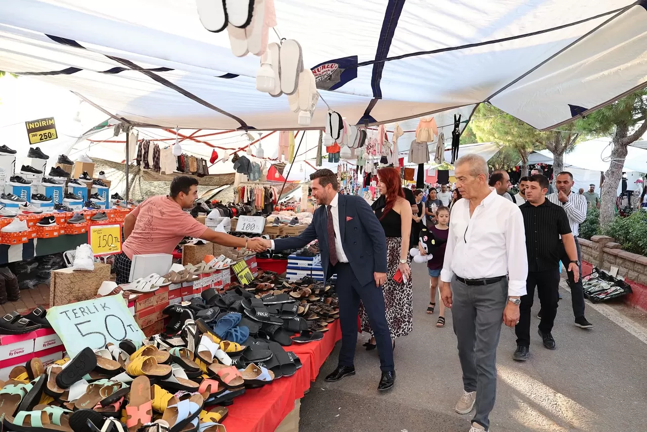 Tavas Zeybek Festivali renkli görüntülere sahne oldu