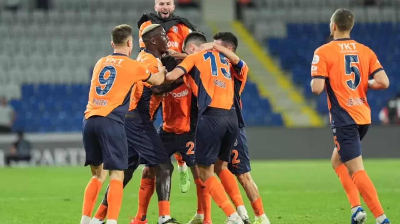 RAMS Başakşehir - St. Patrick’s maçının ilk 11'leri belli oldu