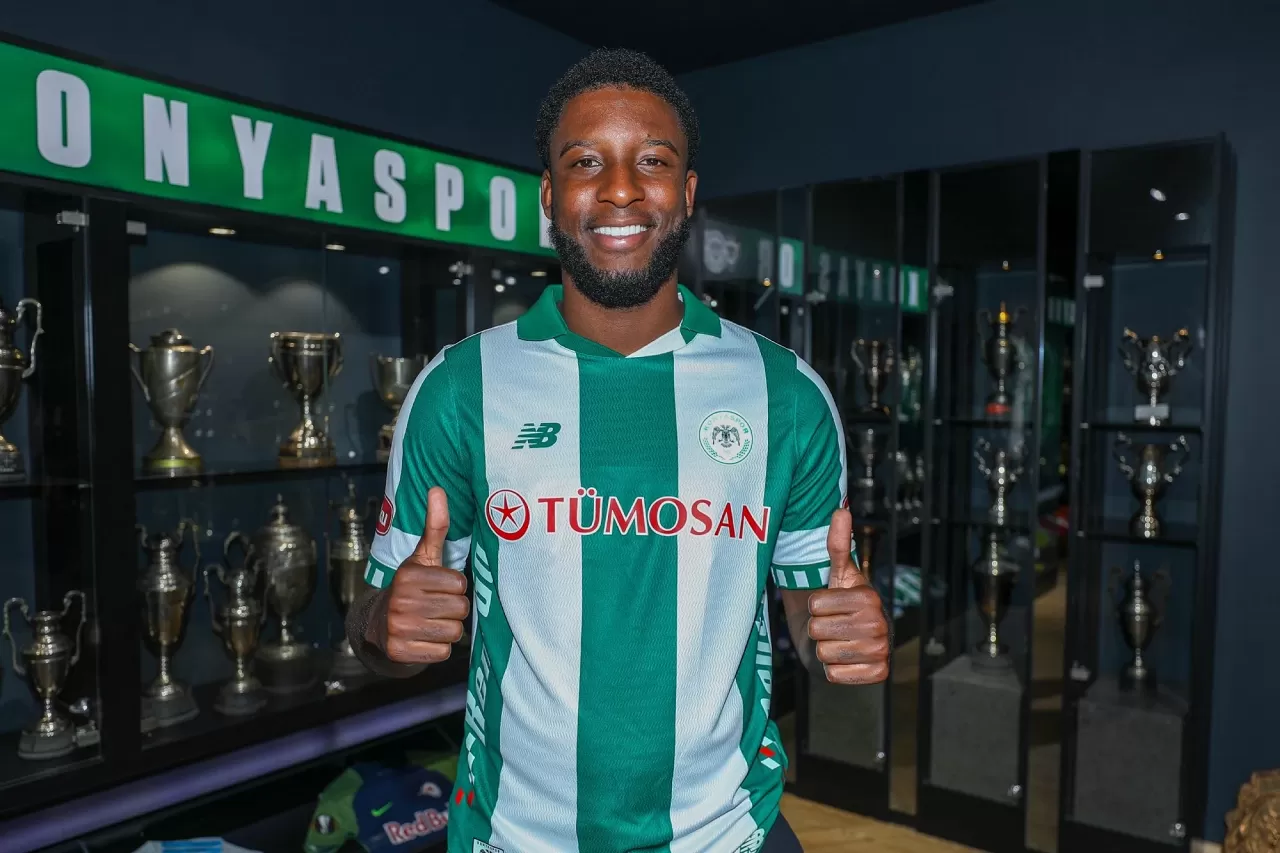 Riechedly Bazoer, Konyaspor’da