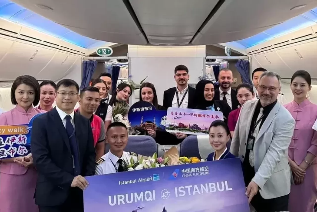 Urumçi-İstanbul uçuşları 8 yıl aradan sonra tekrar başladı!