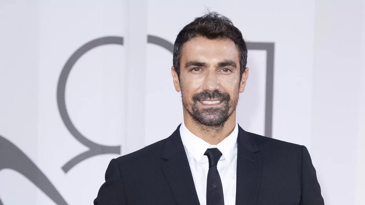 İtalya'dan oyuncu İbrahim Çelikkol'a ödül