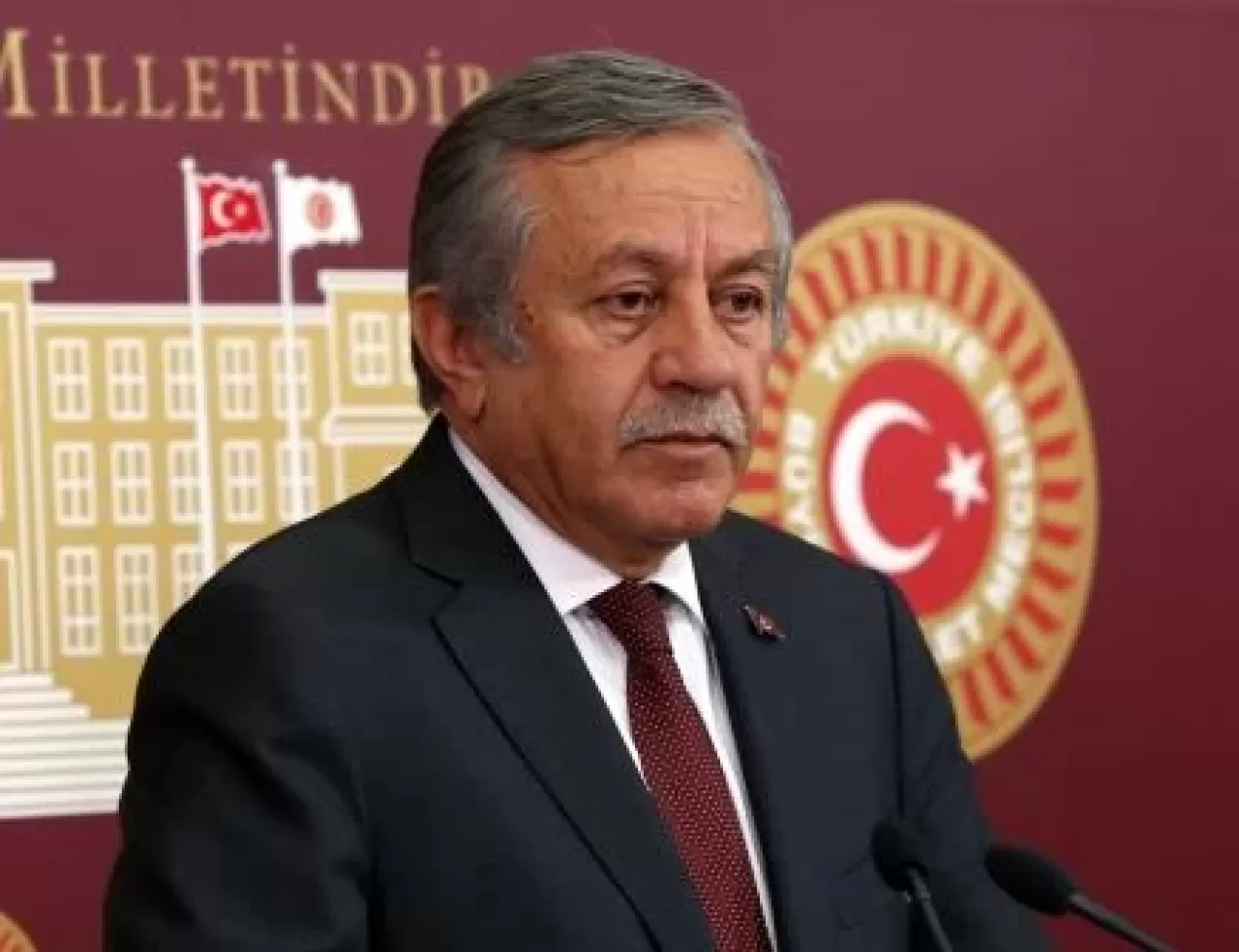 Celal Adan'dan 12 Eylül açıklaması: Ülkücü hareket direniş ve dirilişi, şeref madalyası gibi taşımaktadır