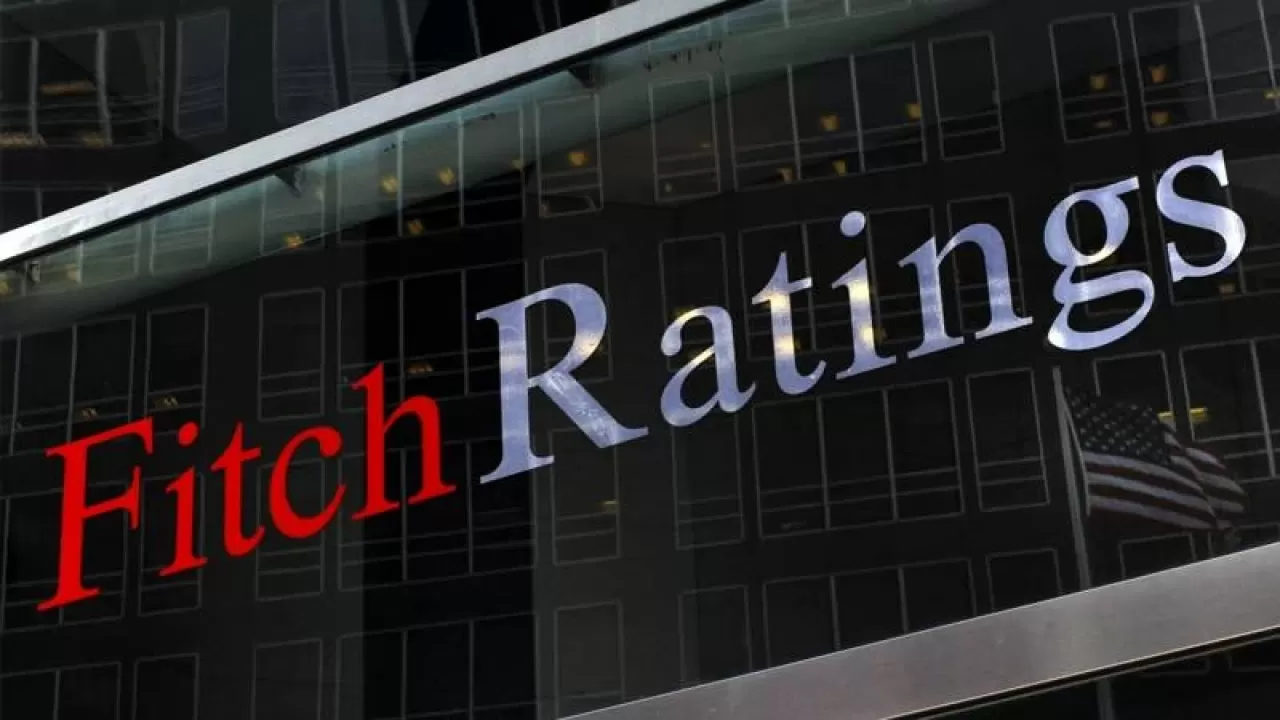 Fitch, bu yıla ilişkin küresel ekonomik büyüme tahminini yükseltti