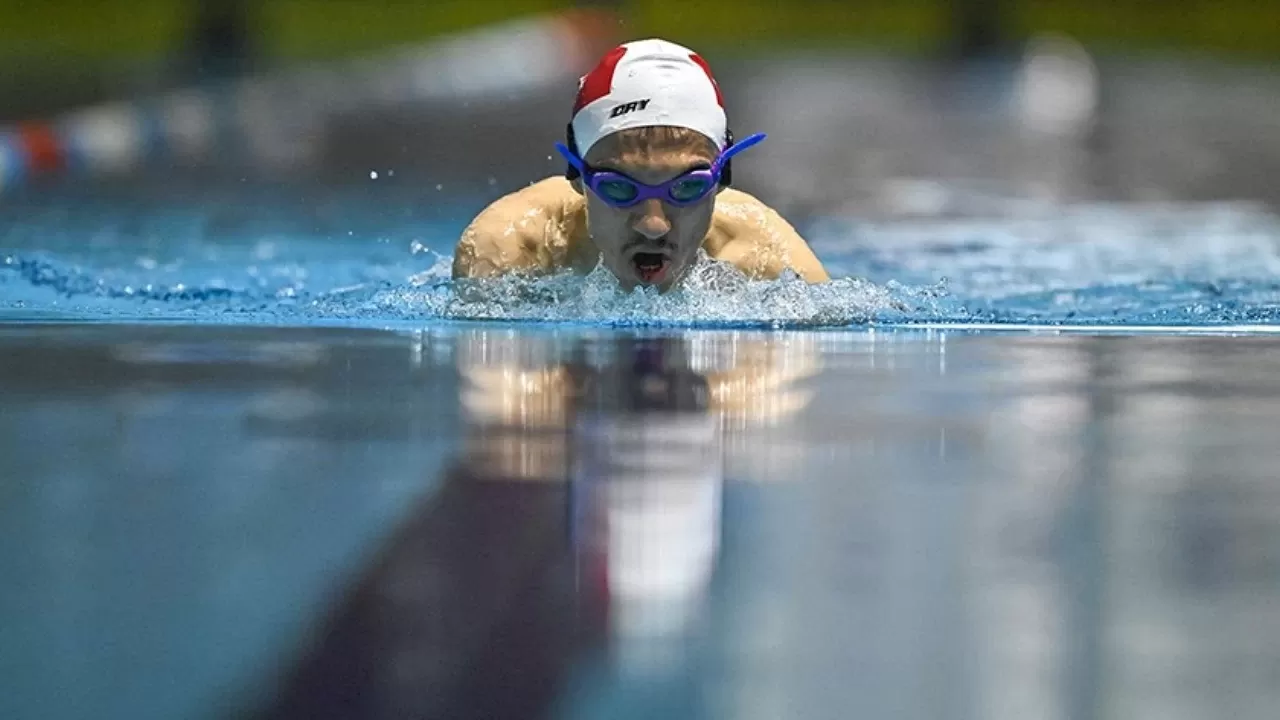 Para yüzmede milli sporcu Umut Ünlü finale yükseldi