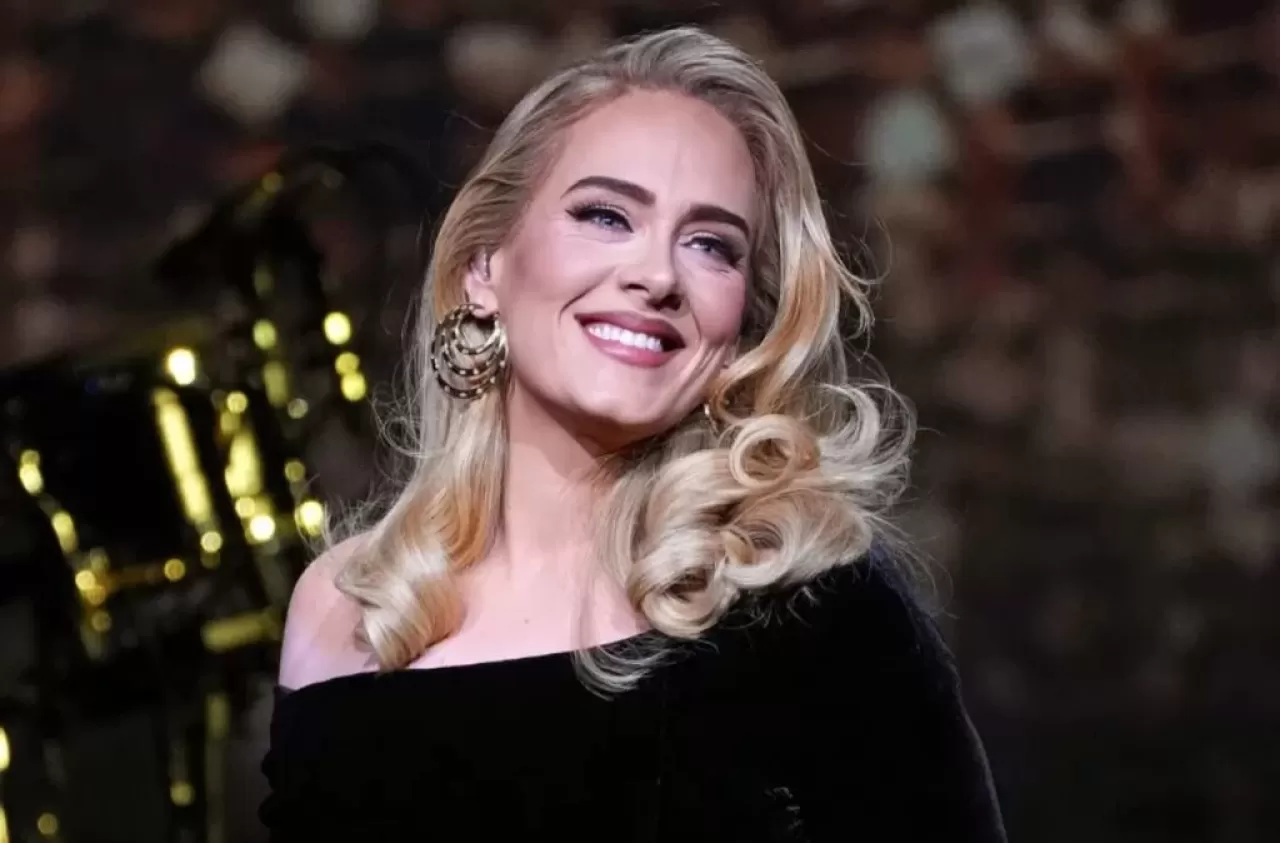 Adele'den hayranlarını kahreden açıklama! Müziği bırakıyor