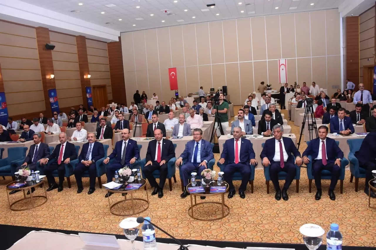 Kıbrıs Barış Harekatı'nın 50. yılında anlamlı konferans