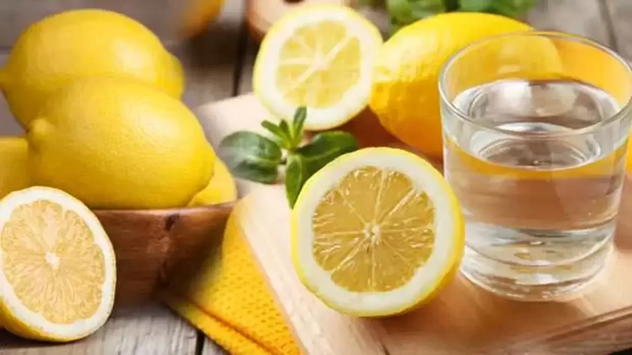 Limonlu su mucizesi! Her damlası şifa veriyor