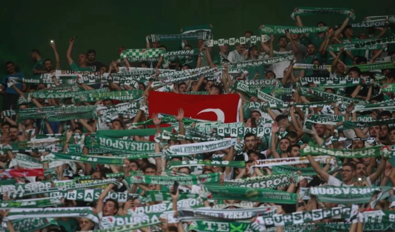 Bursaspor Muşspor maçında seyirci rekoru kırdı