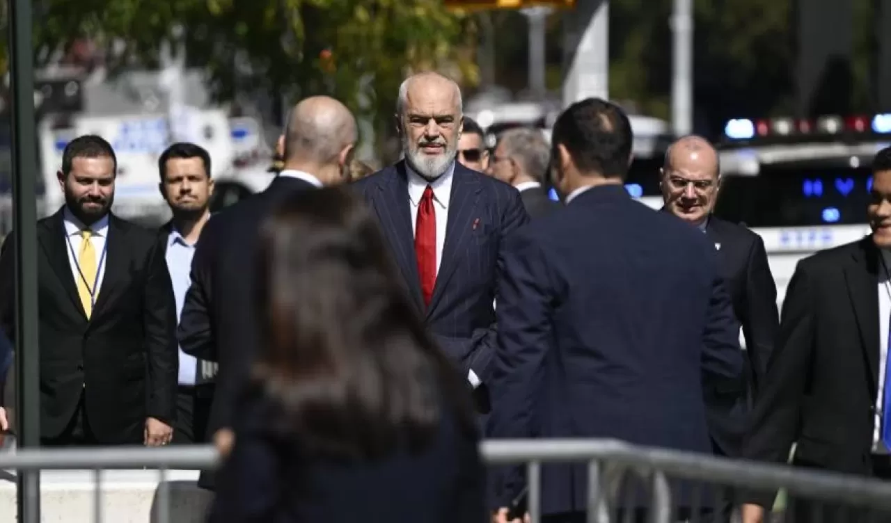 Cumhurbaşkanı Erdoğan, Arnavutluk Başbakanı Edi Rama'yı kabul etti