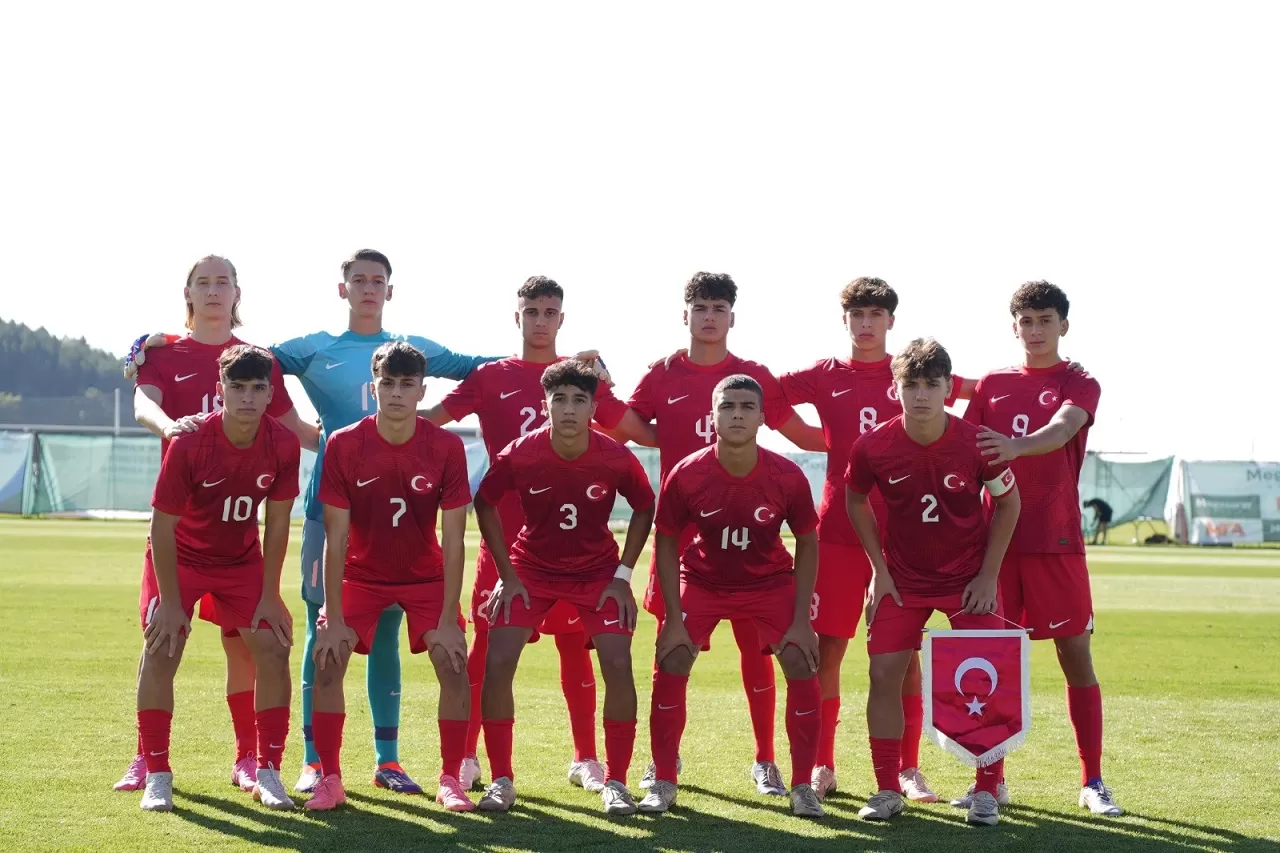 U16 Milli Takımı, Romanya'yı 5-1 mağlup etti