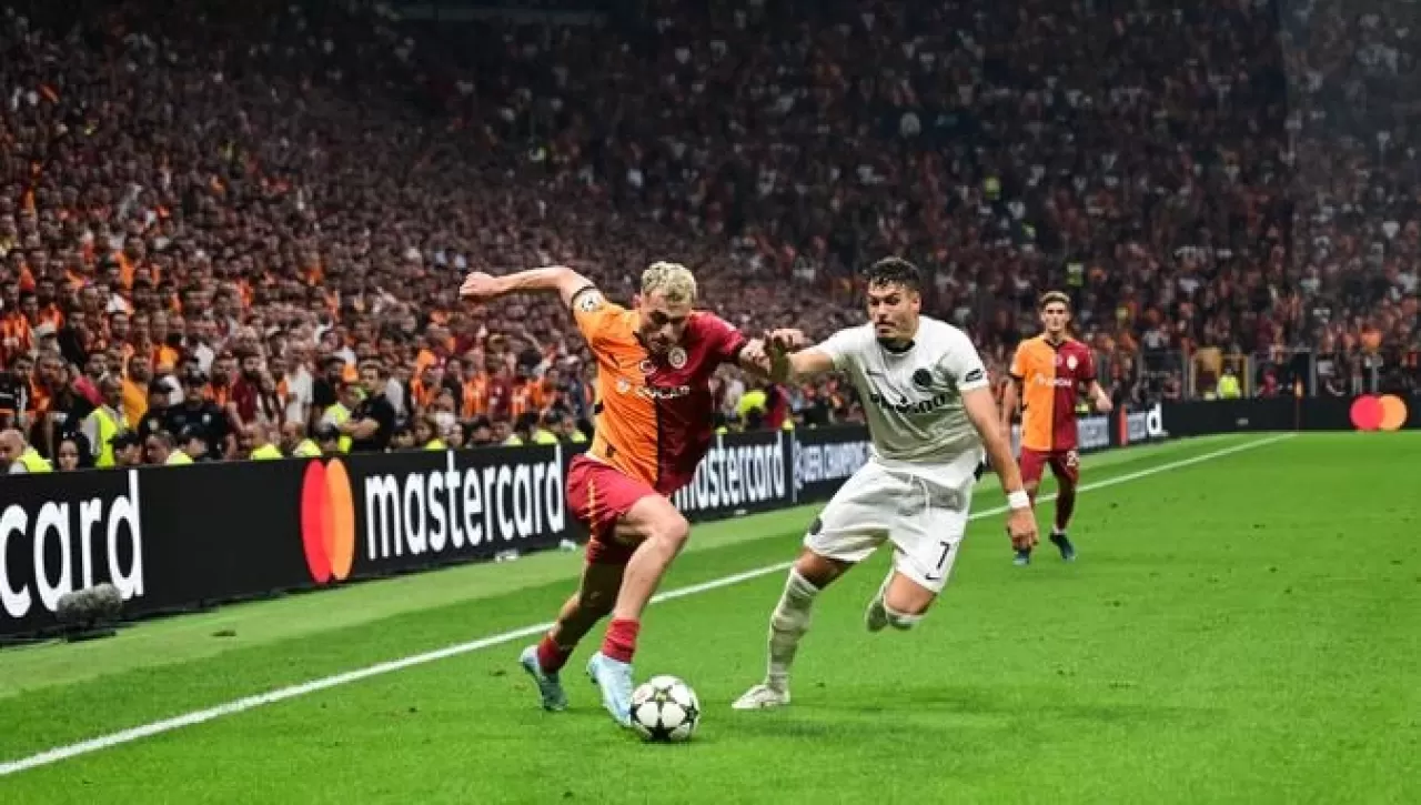 Galatasaray kadrosunu UEFA'ya bildirdi