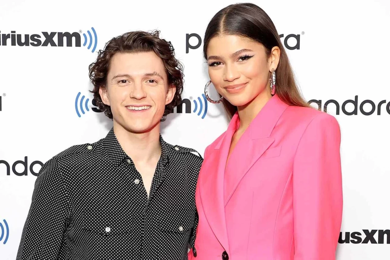 Beklenen haber geldi: Zendaya ve Tom Holland çifti nişanlandı!