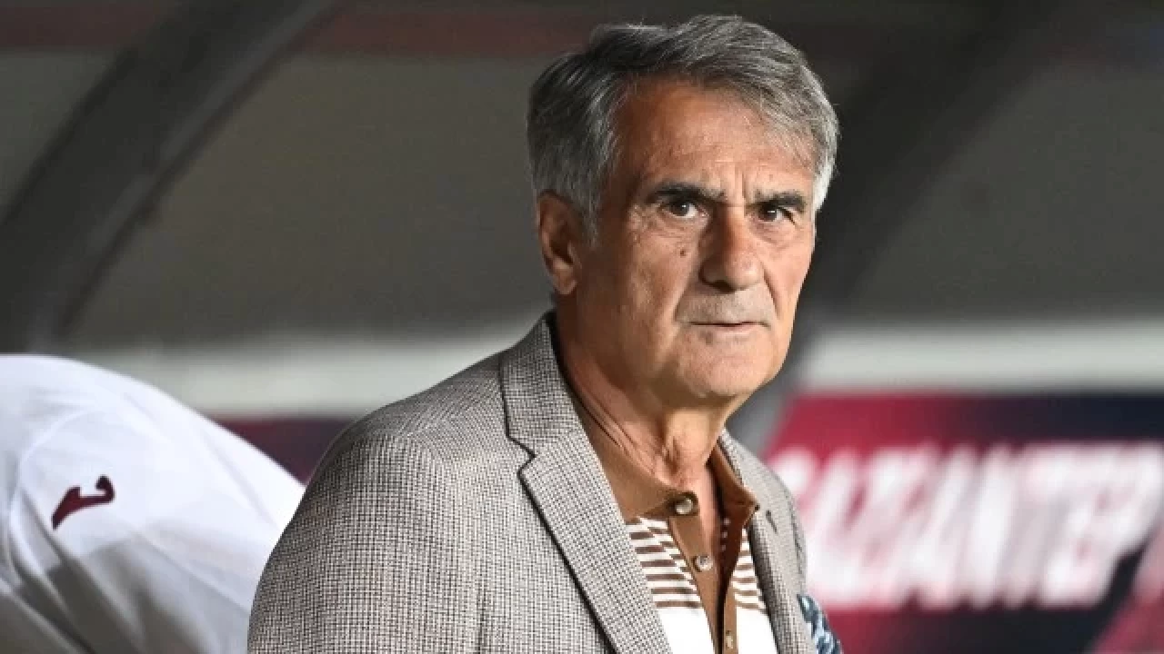 Trabzonspor Teknik Direktörü Şenol Güneş: "Hem iyi oynuyoruz hem kazanıyoruz"