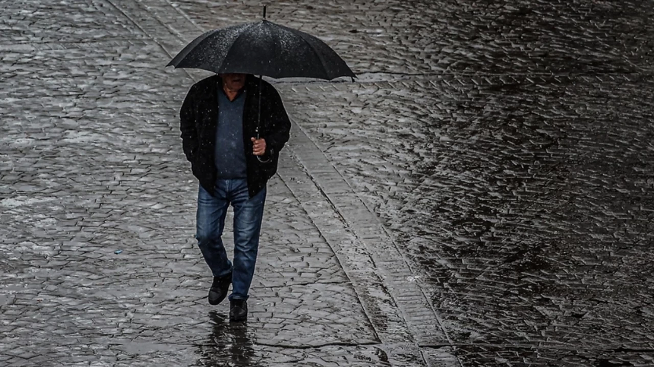 Meteoroloji'den uyarı: Bazı bölgelerde sağanak bekleniyor