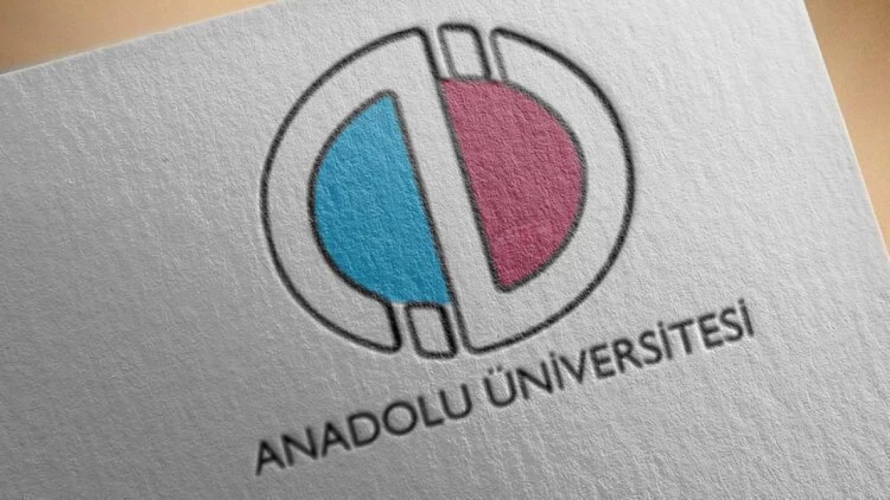 Anadolu Üniversitesi öğrencilerine müjde! Açıköğretim Sistemi'ndeki tüm işlemler artık çevrimiçi