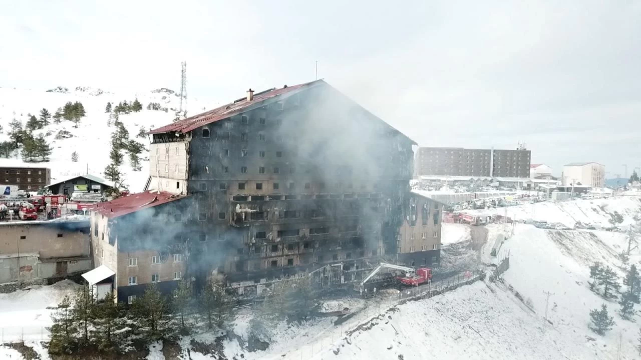 Bolu'daki yangında yaralanan 51 kişiden 29'u taburcu edildi