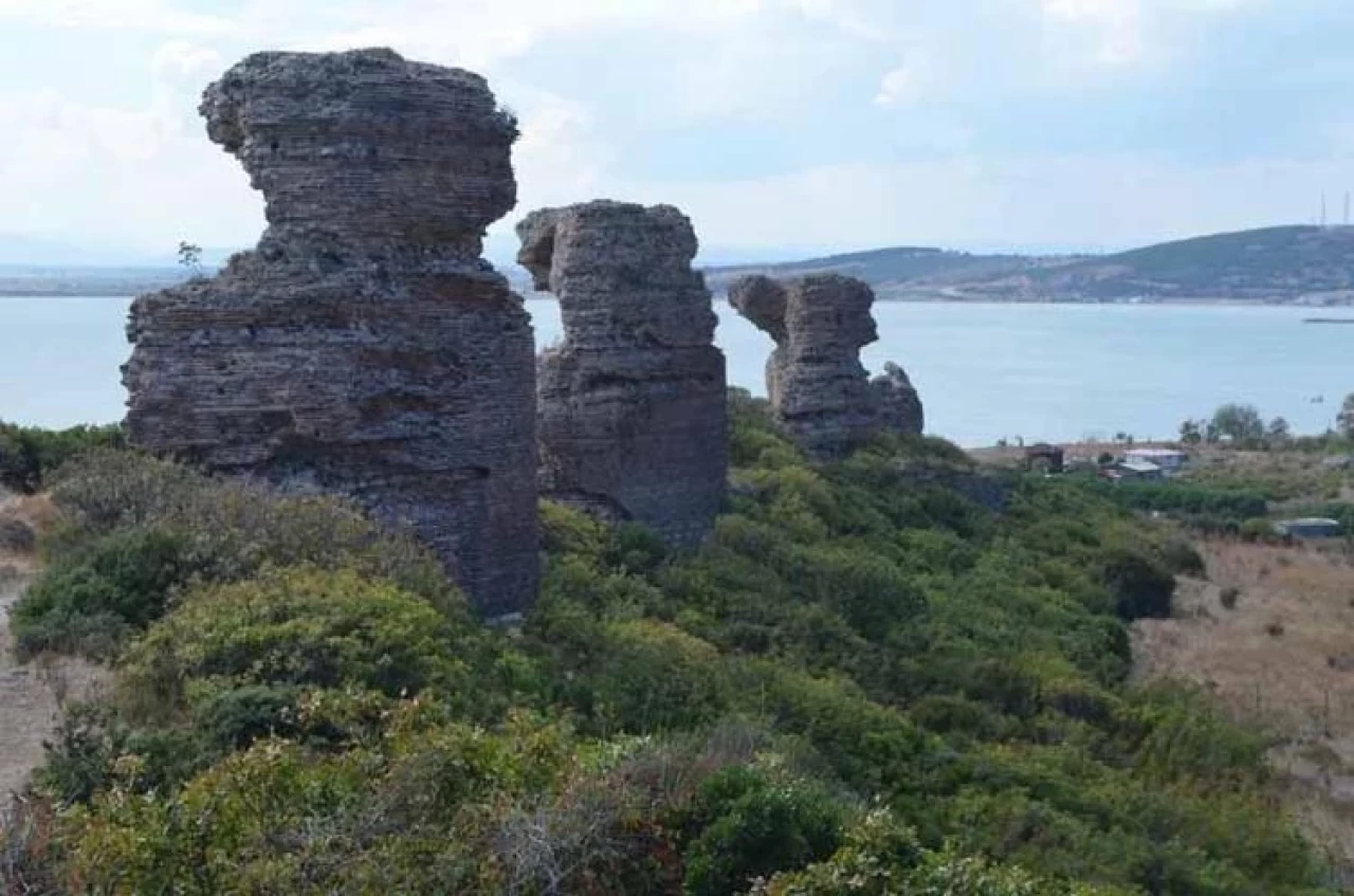 Pegae kalesi Çanakkale'nin yeni turizm destinasyonu olacak